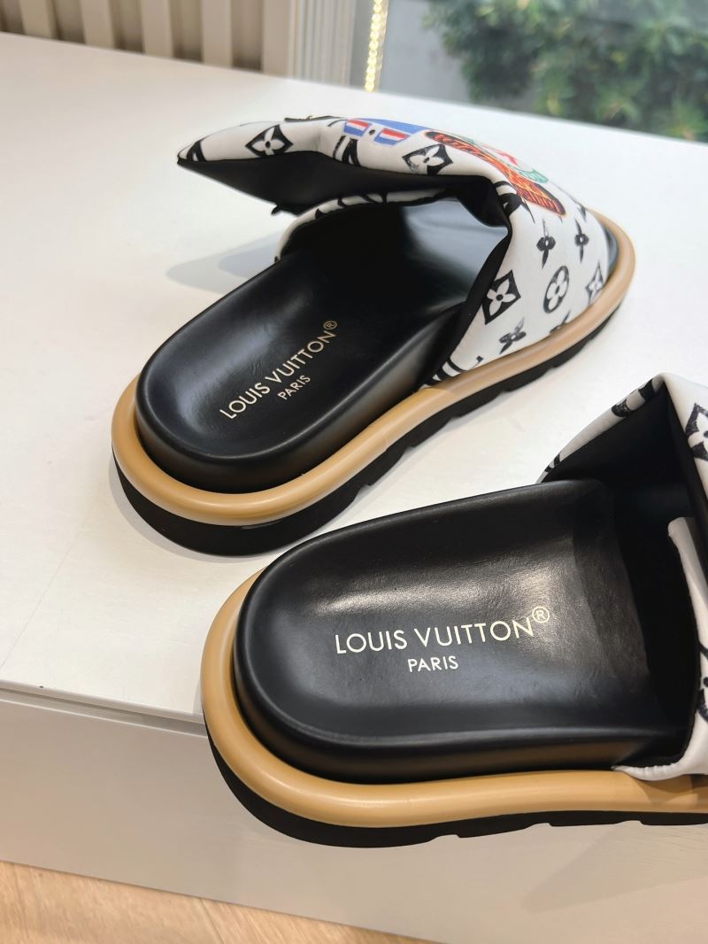 Louis Vuitton Slippers